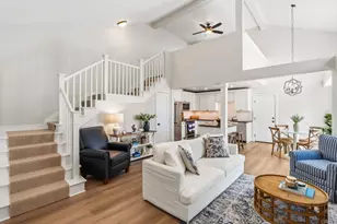 838 Windcrest Dr, Carlsbad, CA 92011 - Photo 9
