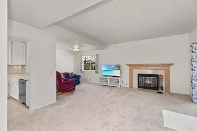 7758 Caminito Monarca #111, Carlsbad, CA 92009 - Photo 5