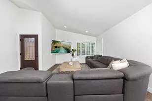 11170 Briarcliff Dr, San Diego, CA 92131 - Photo 23