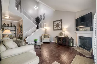 1510 Golfcrest Place, Vista, CA 92081 - Photo 5