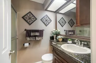 1510 Golfcrest Pl, Vista, CA 92081 - Photo 15