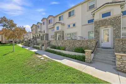 252 Vermont Court, El Cajon, CA 92020 - Photo 3