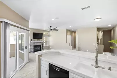 28362 Pueblo Drive, Lake Forest, CA 92679 - Photo 9