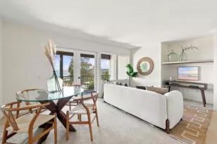 7631 Hillside Dr, La Jolla, CA 92037 - Photo 33