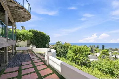 7631 Hillside Drive, La Jolla, CA 92037 - Photo 47