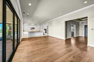 2571 Glasgow Dr, Carlsbad, CA 92010 - Photo 11