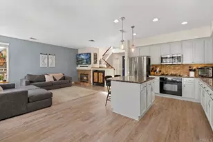 1300 Enchante Way, Oceanside, CA 92056 - Photo 11