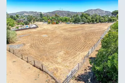 2255 Euclid Avenue, El Cajon, CA 92019 - Photo 3