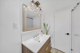 1575 W Valley Pkwy, Escondido, CA 92029 - Photo 19