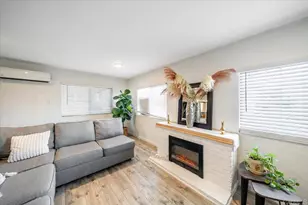 1575 W Valley Pkwy, Escondido, CA 92029 - Photo 3