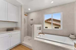 2237 Via Pedrera, La Jolla, CA 92037 - Photo 19