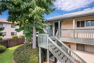 318 Juniper Ave, Carlsbad, CA 92008 - Photo 5