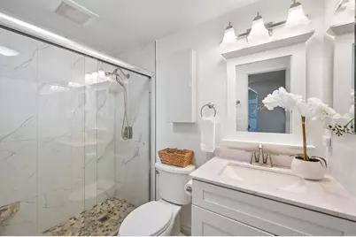 318 Juniper Avenue #10, Carlsbad, CA 92008 - Photo 11