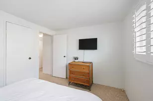 318 Juniper Ave, Carlsbad, CA 92008 - Photo 19