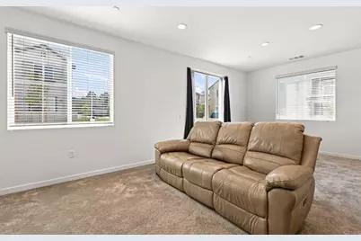32416 Brunello, Temecula, CA 92591 - Photo 15