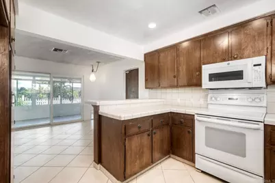 1418 Phillips Street, Vista, CA 92083 - Photo 5