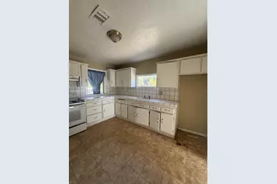 726 Valley Drive, Vista, CA 92084 - Photo 21