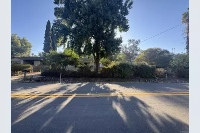 726 Valley Drive, Vista, CA 92084 - Photo 17