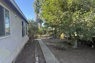 726 Valley Dr, Vista, CA 92084 - Photo 15