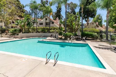 321 N Melrose Drive #B, Vista, CA 92083 - Photo 5