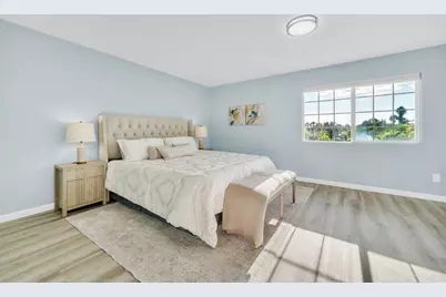 467 Calle Elagante, Vista, CA 92083 - Photo 5