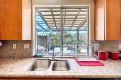 831 Pohl Place, Vista, CA 92083 - Photo 17