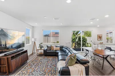 887 Brookdale Drive, Vista, CA 92081 - Photo 5