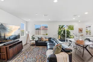 887 Brookdale Dr, Vista, CA 92081 - Photo 5