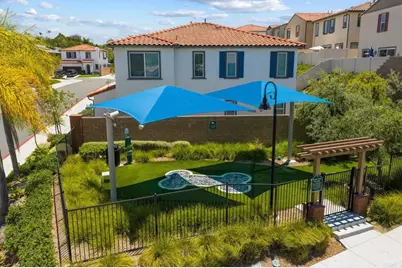 887 Brookdale Drive, Vista, CA 92081 - Photo 37