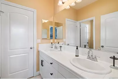 6318 Huntington Drive, Carlsbad, CA 92009 - Photo 25