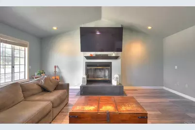 14937 Chemise Creek Road, Ramona, CA 92065 - Photo 19