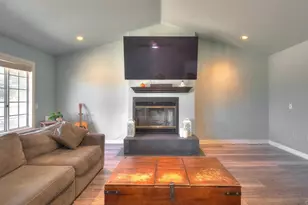 14937 Chemise Creek Rd, Ramona, CA 92065 - Photo 19