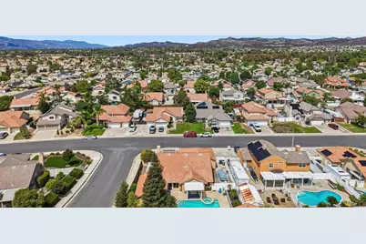 25430 Blackthorne Drive, Murrieta, CA 92563 - Photo 45