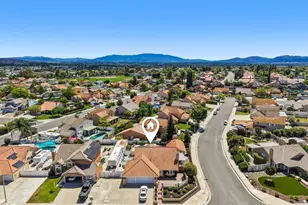 25430 Blackthorne Dr, Murrieta, CA 92563 - Photo 41