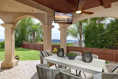 6811 Vianda Court, Carlsbad, CA 92009 - Photo 13