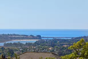 6811 Vianda Ct, Carlsbad, CA 92009 - Photo 5