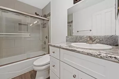 8548 Via Mallorca #A, La Jolla, CA 92037 - Photo 17