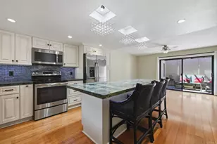 8437 Via Mallorca, La Jolla, CA 92037 - Photo 5