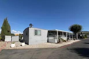 27361 Sierra Hwy, Canyon Country, CA 91351 - Photo 3