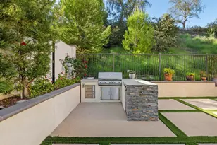 7922 Silvery Moon Ln, Rancho Santa Fe, CA 92067 - Photo 23