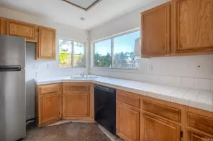 32033 Arlington Cir, Bonsall, CA 92003 - Photo 13
