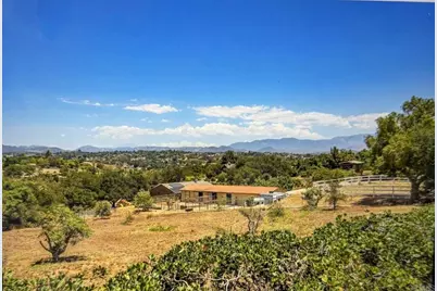 4057 Ladera Vista, Fallbrook, CA 92028 - Photo 5