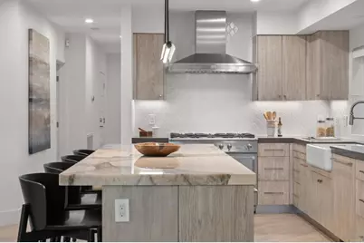 141 W Leucadia Blvd, Encinitas, CA 92024 - Photo 9