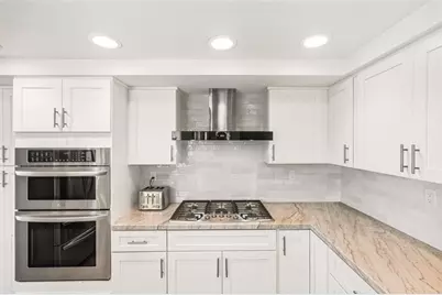 3684 Maria Ln, Carlsbad, CA 92008 - Photo 15