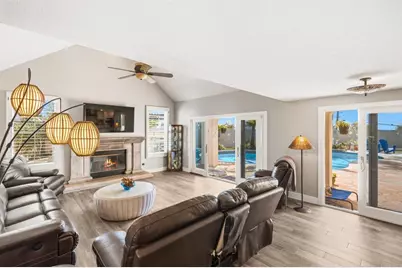 3684 Maria Ln, Carlsbad, CA 92008 - Photo 19