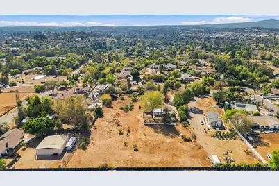 1045 Warmlands Avenue, Vista, CA 92084 - Photo 43
