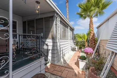 718 Sycamore  Ave #202, Vista, CA 92083 - Photo 5