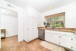 4129 Cyprus Island Ct, Fallbrook, CA 92028 - Photo 11