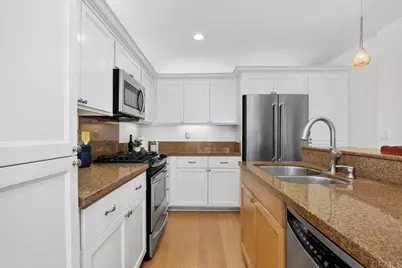 7409 Linden, Carlsbad, CA 92011 - Photo 11