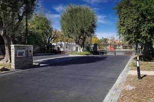 21223 Jimpson Way, Canyon Country, CA 91351 - Photo 23